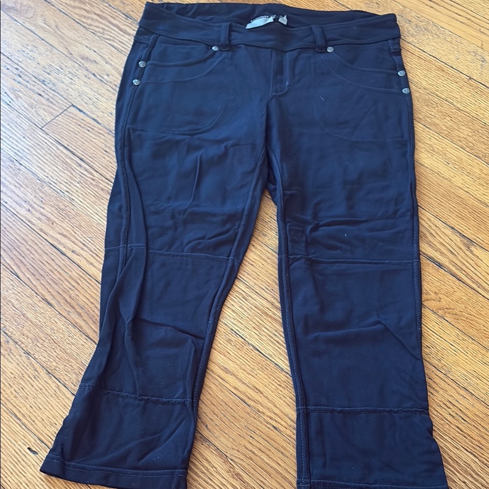 Athleta Black Ankle Cropped Pants with Stretch